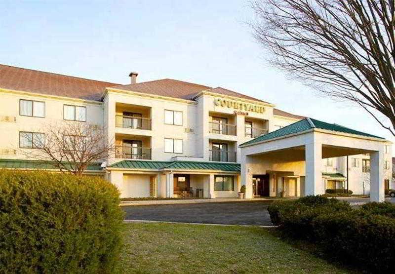 Courtyard By Marriott Princeton Exterior foto